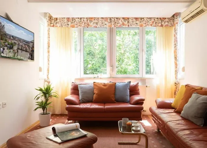 Kennedy Apartment Urban Stay